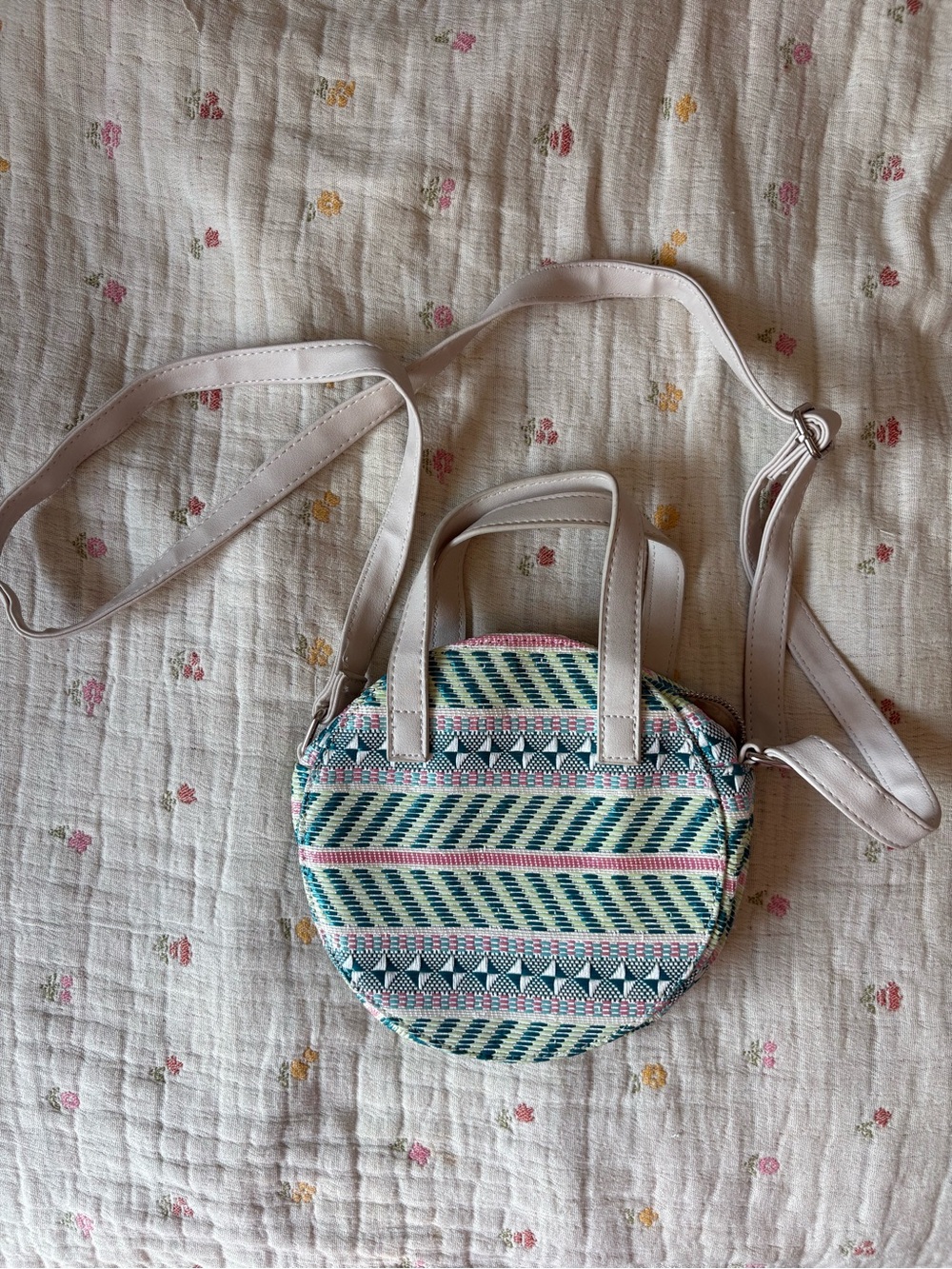 Unique Round Woven Colorful Crossbody Bag in Teal, Cream & Pink - Picture 4 of 10